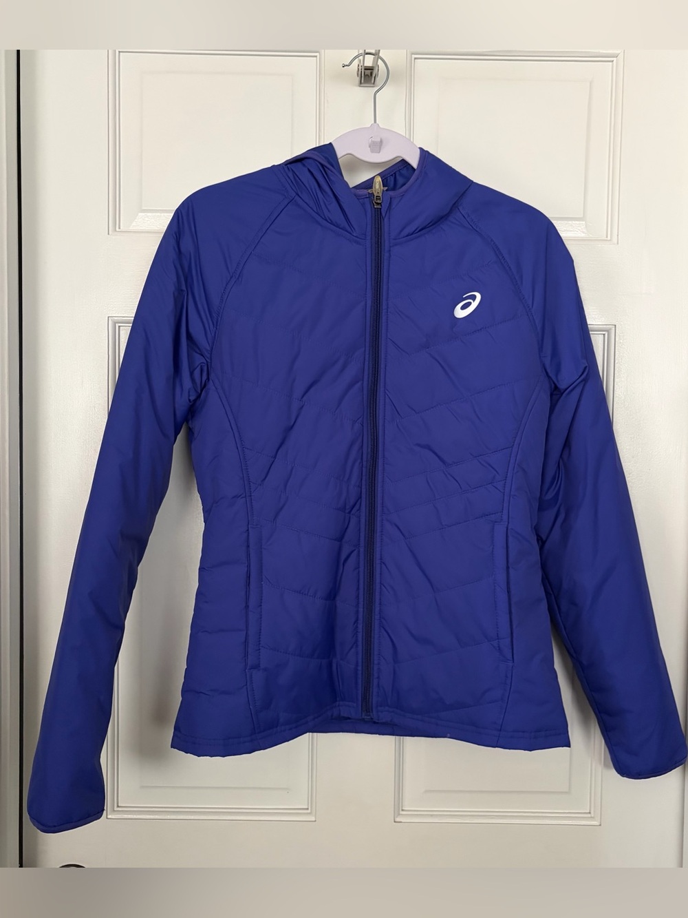 Asics Women's Hooded Puffer Jacket in Royal Blue